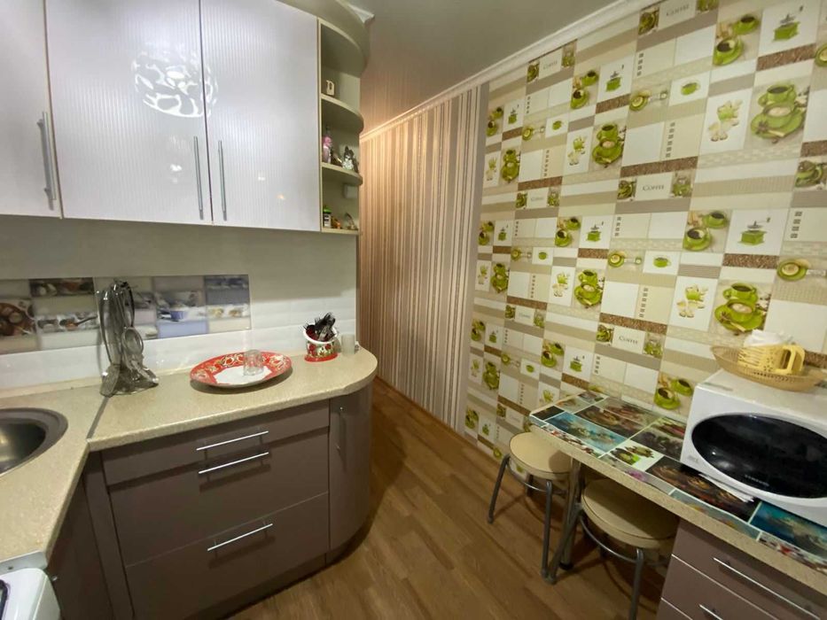 Продам 3 ком квартиру рн УЮТ