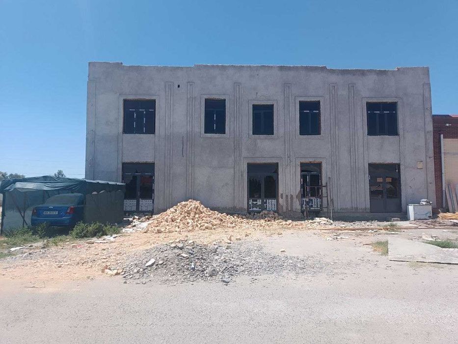 Нотурар Бино сотилади. ХАЛКОБОД центр