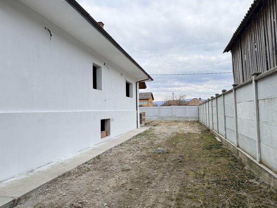 Casa noua in Calimanesti