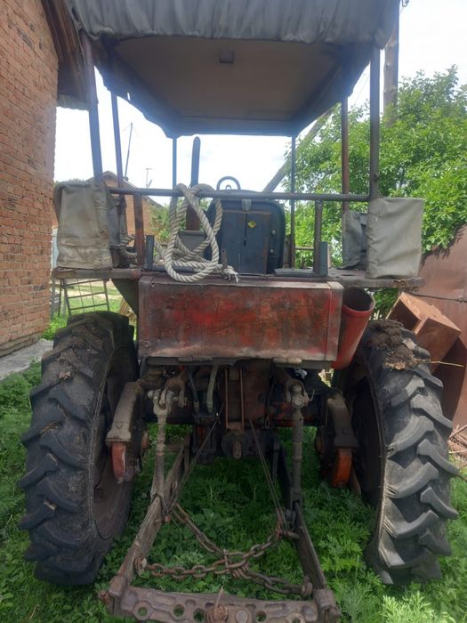 Продается трактор