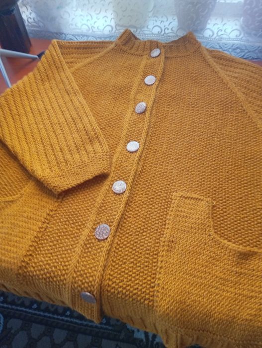 Продам кардиган .