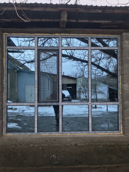 Пластиковые окна двери