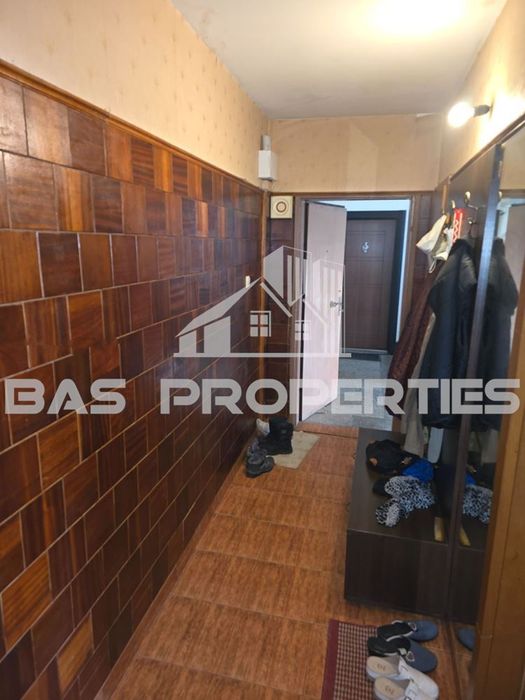 Продава се Двустаен апартамент в София, Връбница 1 - 65 кв.м за 1122 €/кв.м - Снимка #9