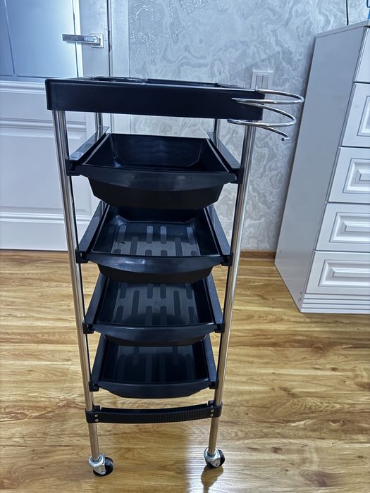 Парикмахерский помощник