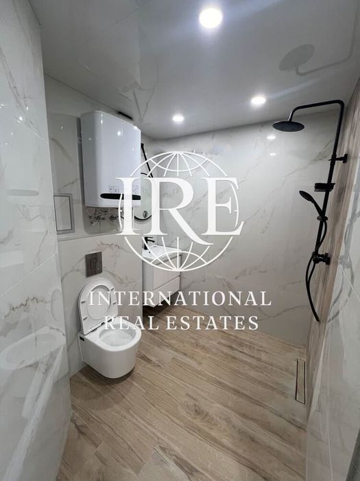 Продава се Двустаен апартамент в Варна, Колхозен пазар - 64 кв.м за 1019 €/кв.м - Снимка #6