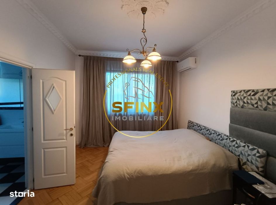 Apartament de 4 camere, superb, zona Calea Victoriei, bloc interbelic