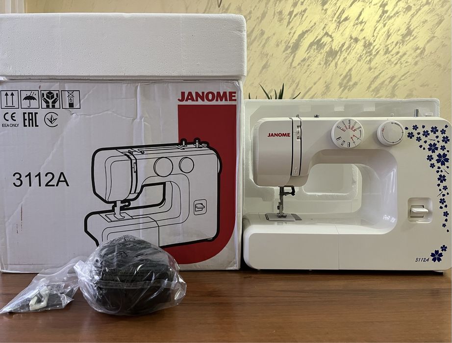 Швейная машинка Janome 3112A