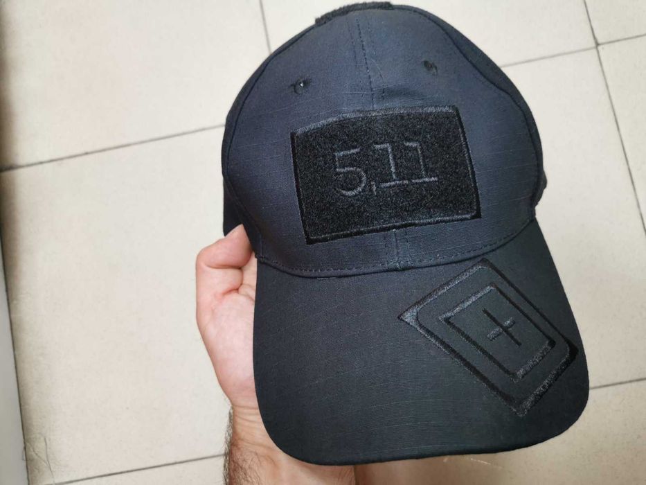 Тактическа шапка с козирка