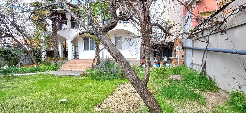 Къща в Пловдив-Кършияка площ 250 цена 350000
