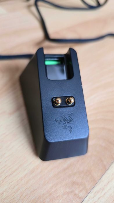 Зарядна станция Razer Mouse Dock Chroma RC30-030502