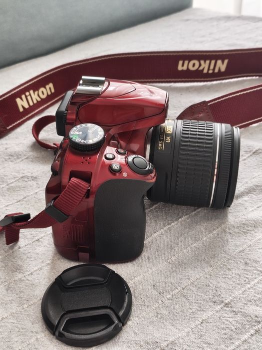 Aparat foto DSLR Nikon D3400 + geanta