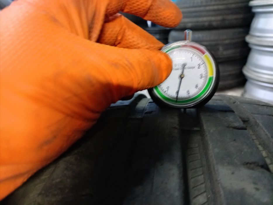 Гуми 245/45/18  4бр. Goodyear 23г.