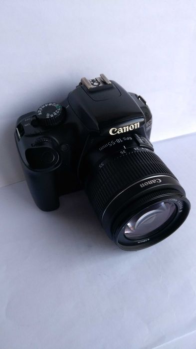 Фотоаппарат Canon EOS 1100D