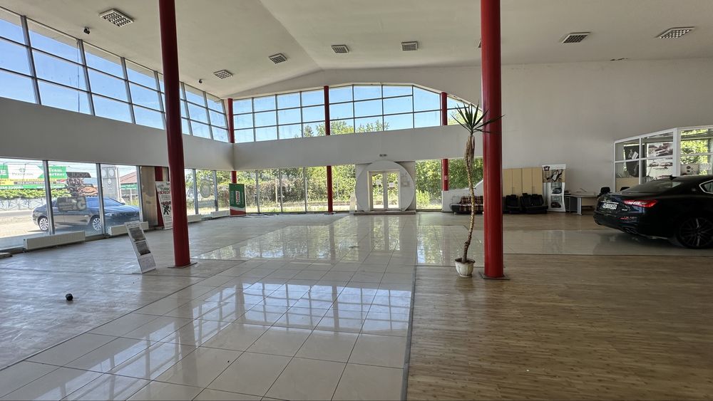 Vand spatiu comercial Santuhalm