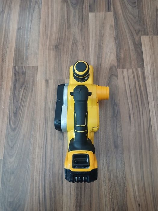 Rindea Dewalt DCP 580