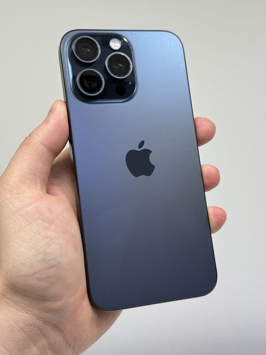Продам iPhone 15 Pro Max 256 ГБ