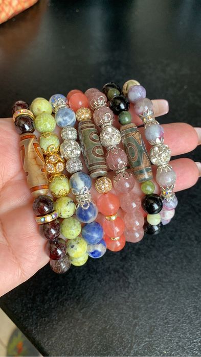 Браслеты из натуральных камней