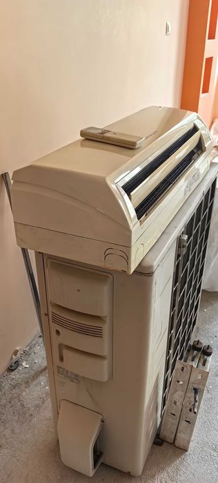 Продавам климатик Митсубиши18ка