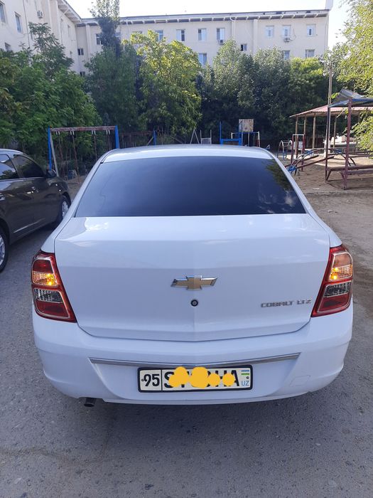 COBALT STYLE автомат каробка 2024 жыл июль ай, ак цвет машын сатылады.