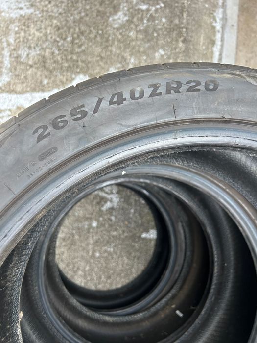 4 Jante cu cauciucuri Pirelli si 3 cauciucuri 285/35 R20, 4 cauciucuri m+s 265/40 R20