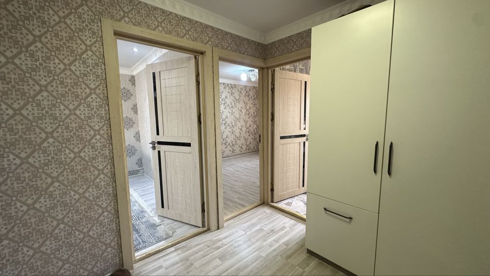 Срочно продаётся 3х комнатная 6 метровой верандой  квартира Гагарин