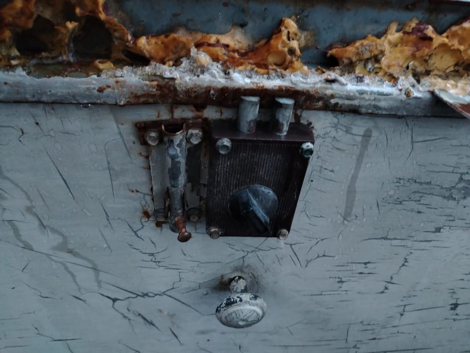 Продам дверь входная металлическая