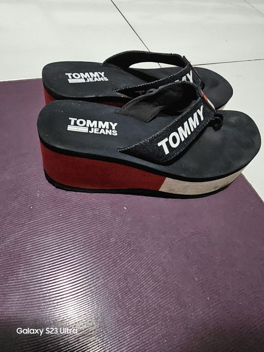 Papuci tommy hilfiger