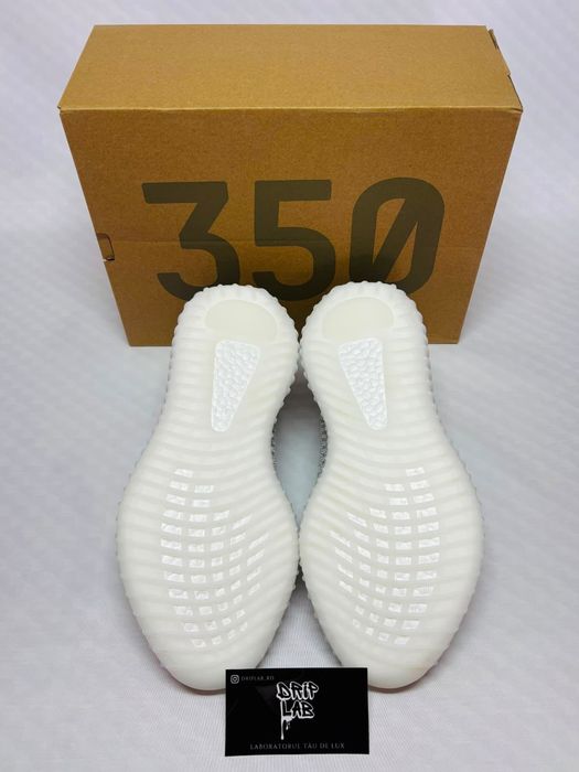 adidas Yeezy Boost 350 V2 "Zebra"