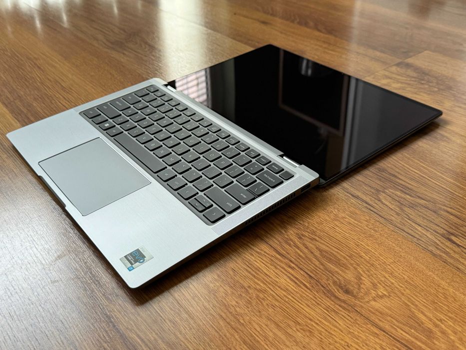 14' QHD+ Touch 2 in 1 i7-1185G7 DELL Latitude 9420 16GB RAM/512GB NVMe