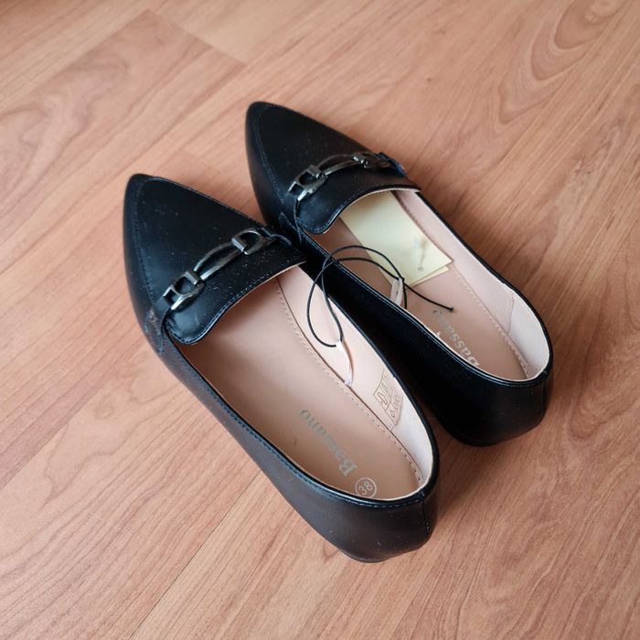 Дамски обувки НОВИ, 38-ми номер