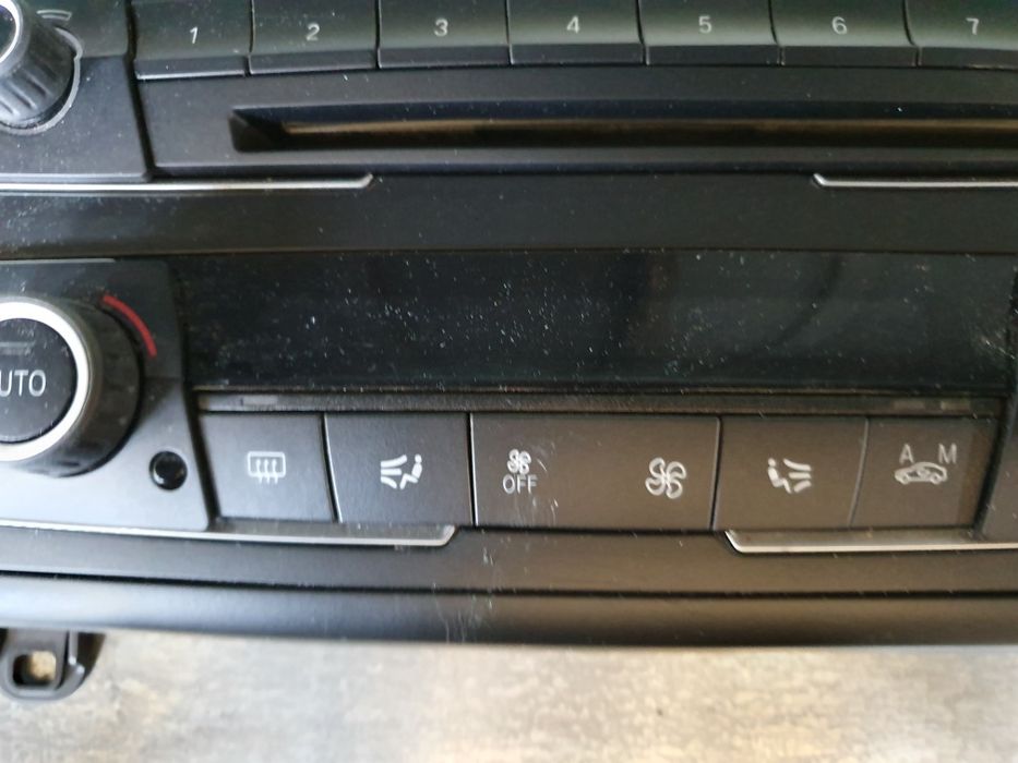 Panou clima BMW F30 F31 F32 F34 F36 F20 F21 cu incalzire scaune