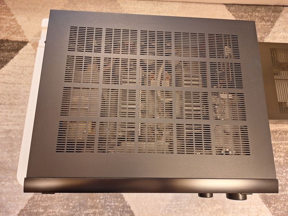 Стерео усилвател Yamaha AX 496