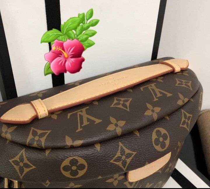 Borseta unisex, interior inscriptionat, curea reglabila, saculet, etic