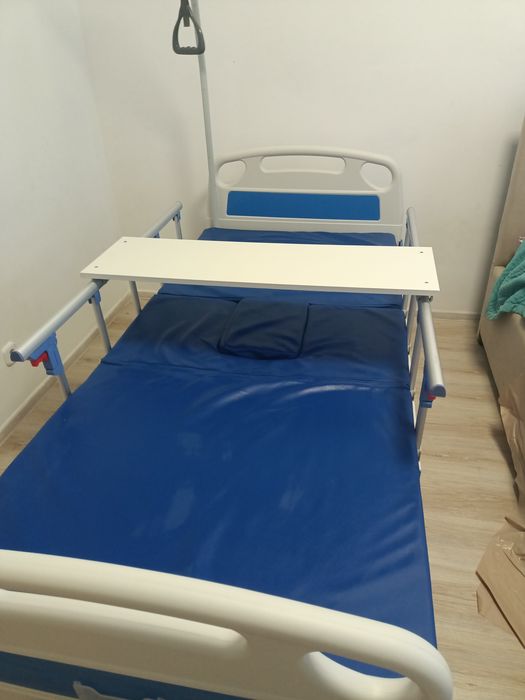 Продам кровать медицинскую