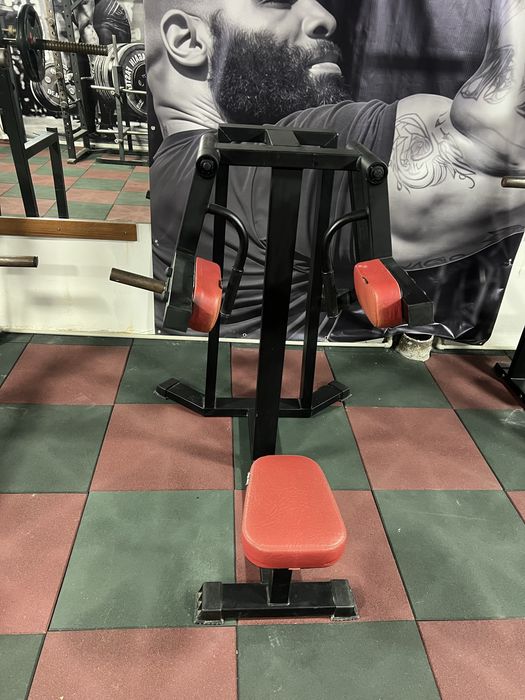 Тренажер для плеч