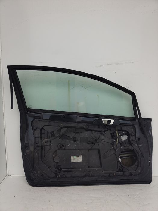 Usa stanga fata Ford Fiesta Mk6 2012 1806118