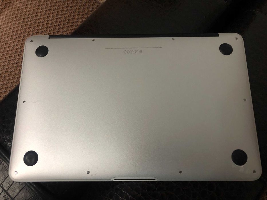 MacBook Air 11-inch 2015 i5 1,6 GHz, 4 GB, SSD 128 GB, IMPECABIL