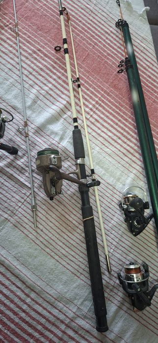 комплект въдици с макари