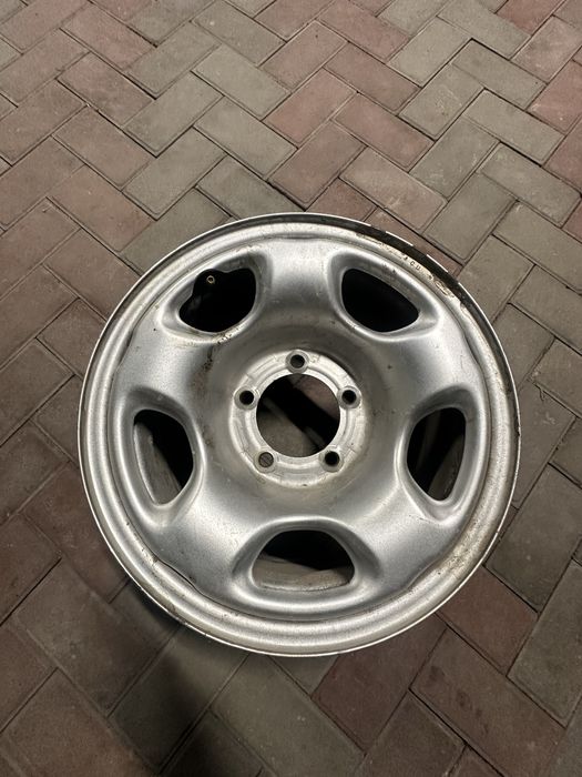 Продам диски r16