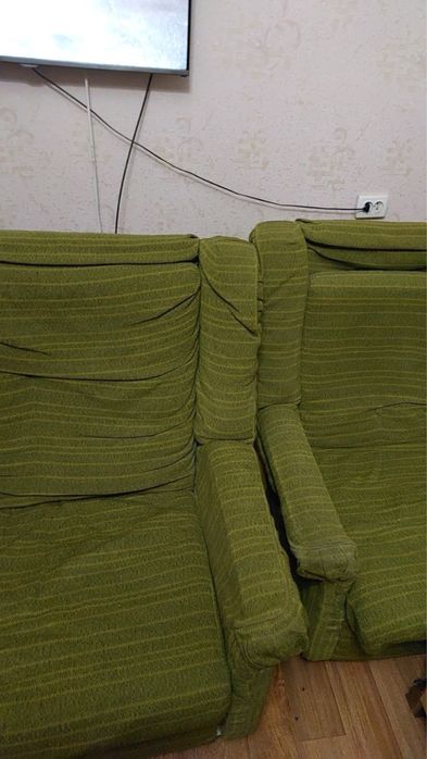 Диван и 2 кресла