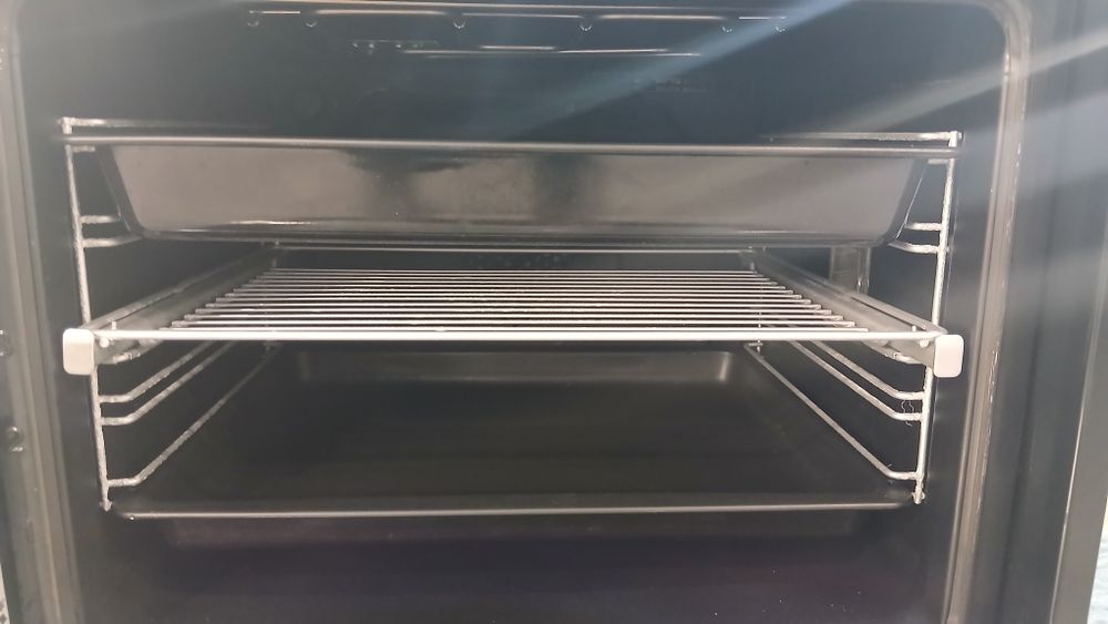 Фурна за вграждане Beko 72л.