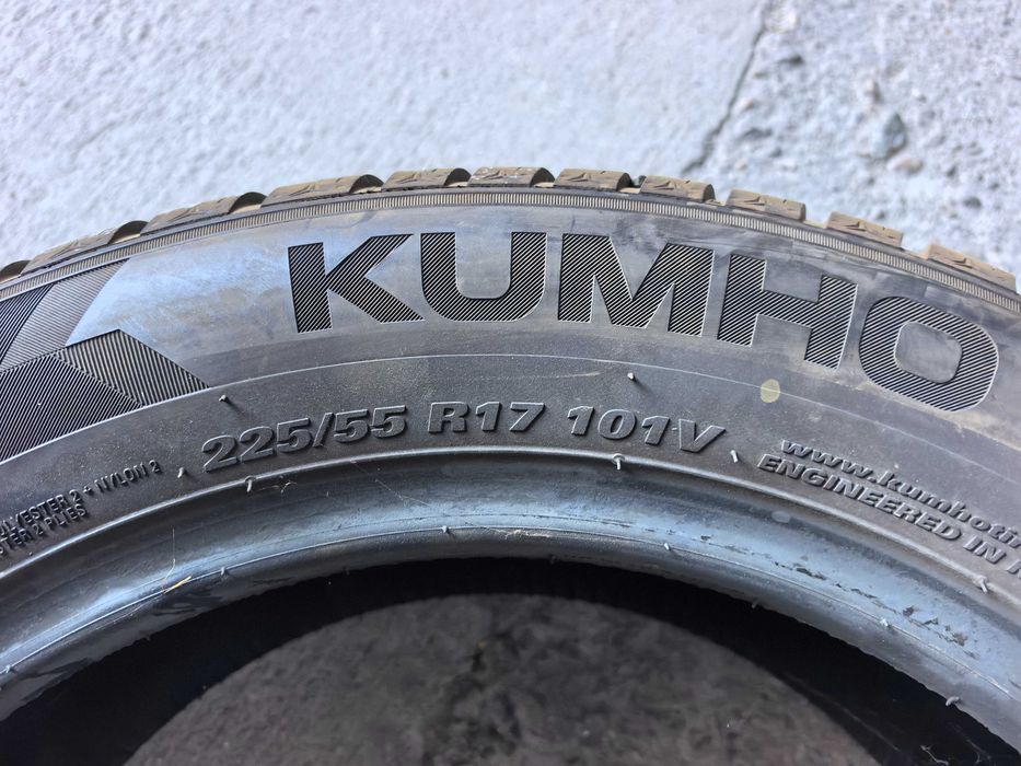 зимни гуми Kumho 225/55 R17 Wintercraft