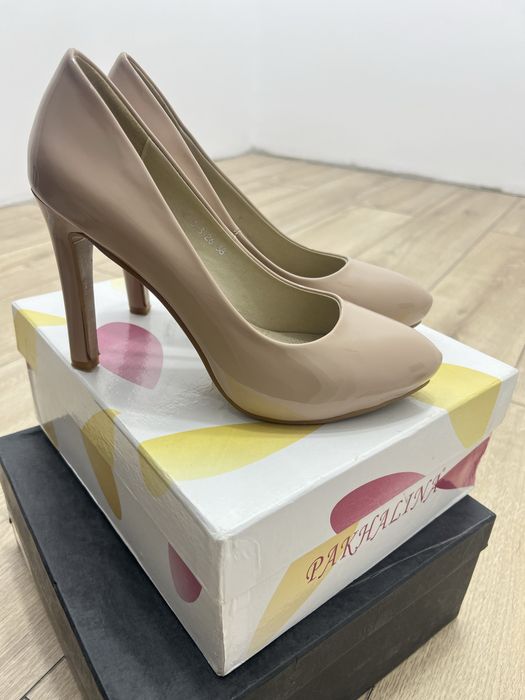 Продам туфли и сапоги