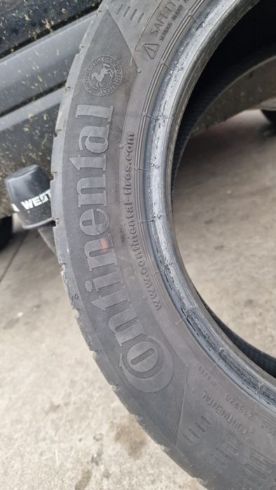 Anvelope cauciucuri roti 185 55 15 vara Continental