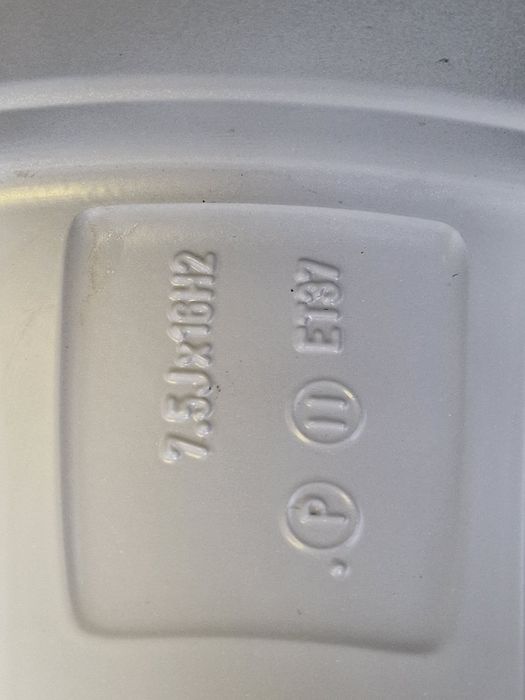 225 60 R 16 jante aliaj cu cauciucuri de iarna DOT 2016 ~ 5 x 112 ET37