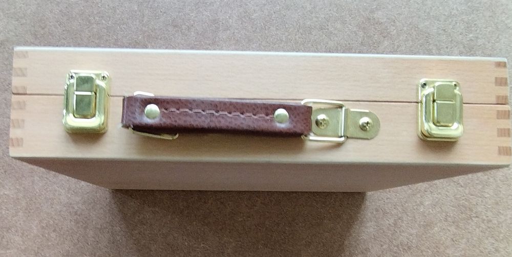 Ящик для художника