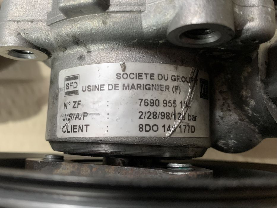 Pompa servo : 8D0145177D / 8D0145177Q Audi A4 A6, VW Passat Golf