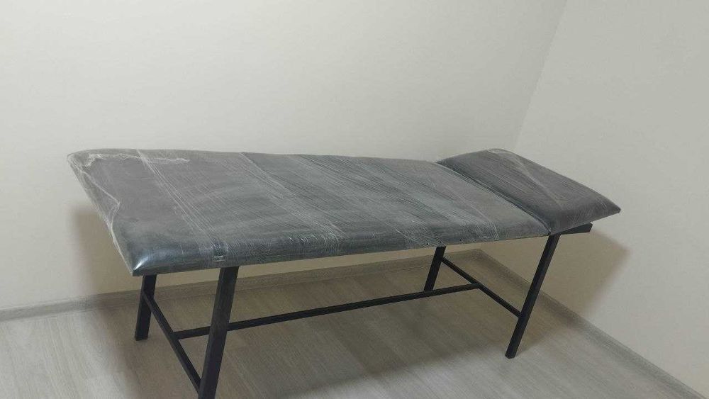 Кушетка новая  для работы
