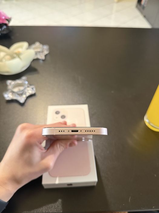 Iphone 13 с гаранция