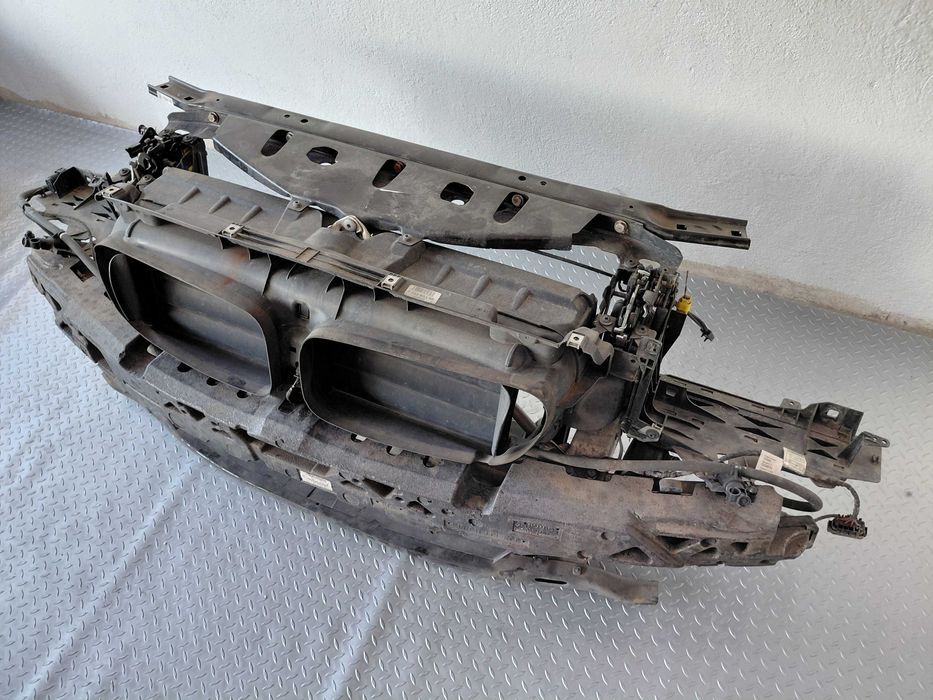 Маска Очиларка BMW F10 F11 520D 530D 535D Diesel Комплект